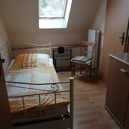 招待所 Gastehaus Nahe Weimar-erfurt In Bad Berka, Ot Tiefengruben