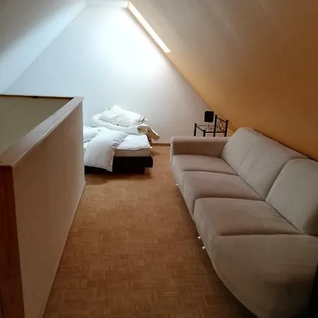 Gastehaus Nahe Weimar-erfurt In Bad Berka, Ot Tiefengruben 巴特贝尔卡