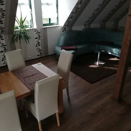 Gastehaus Nahe Weimar-erfurt In Bad Berka, Ot Tiefengruben 巴特贝尔卡