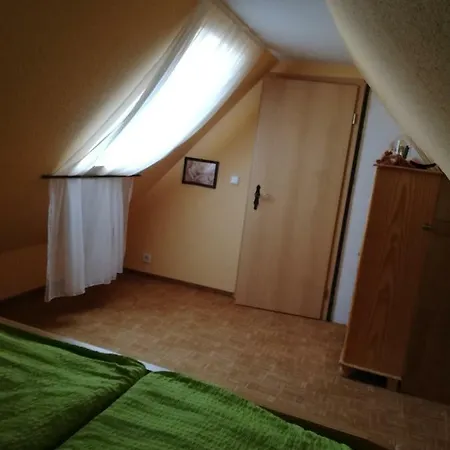 Gastehaus Nahe Weimar-erfurt In Bad Berka, Ot Tiefengruben 招待所