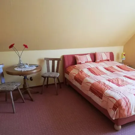 Gastehaus Nahe Weimar-erfurt In Bad Berka, Ot Tiefengruben